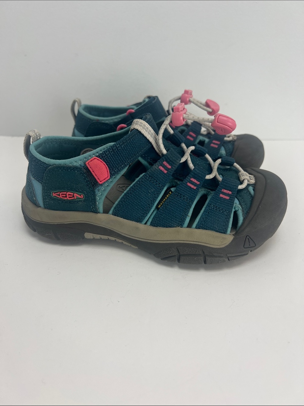 Keen Newport H2 Sandals Outdoor Shoes Girls Kids 1 Hiking Washable
